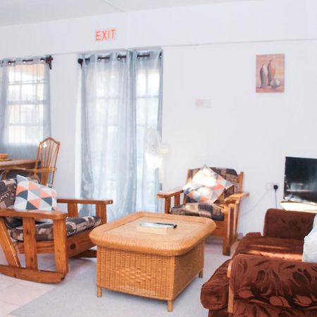 Arnos Vale Buttercup Cottage Apartments מראה חיצוני תמונה